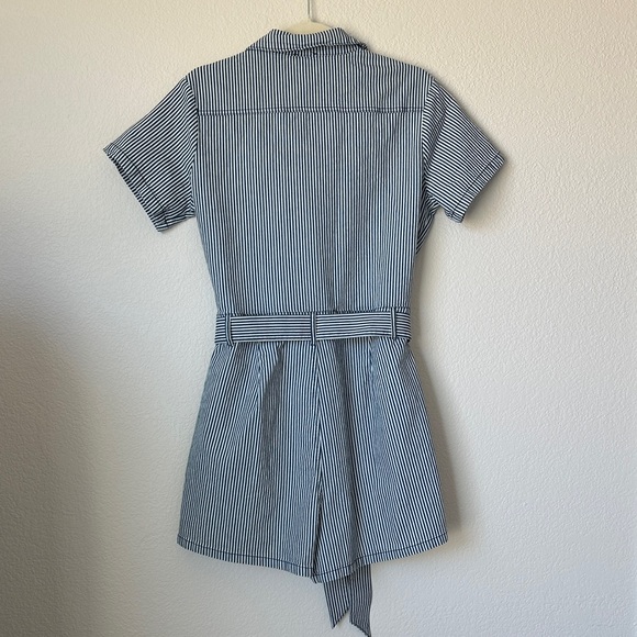 Justify Striped Utility Romper Large Tie Waist Zip Front Pockets - Picture 5 of 10